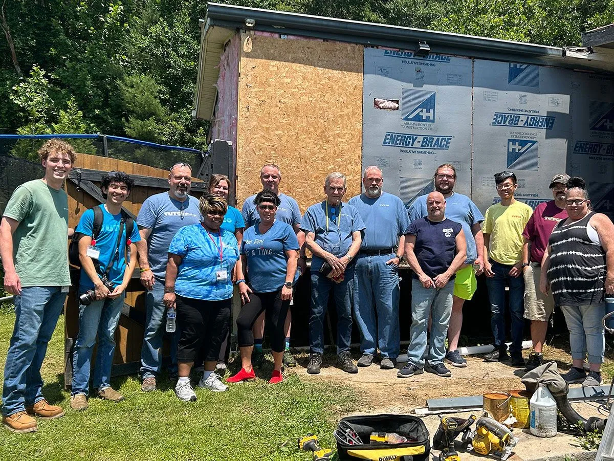 Farnam rebuilds community